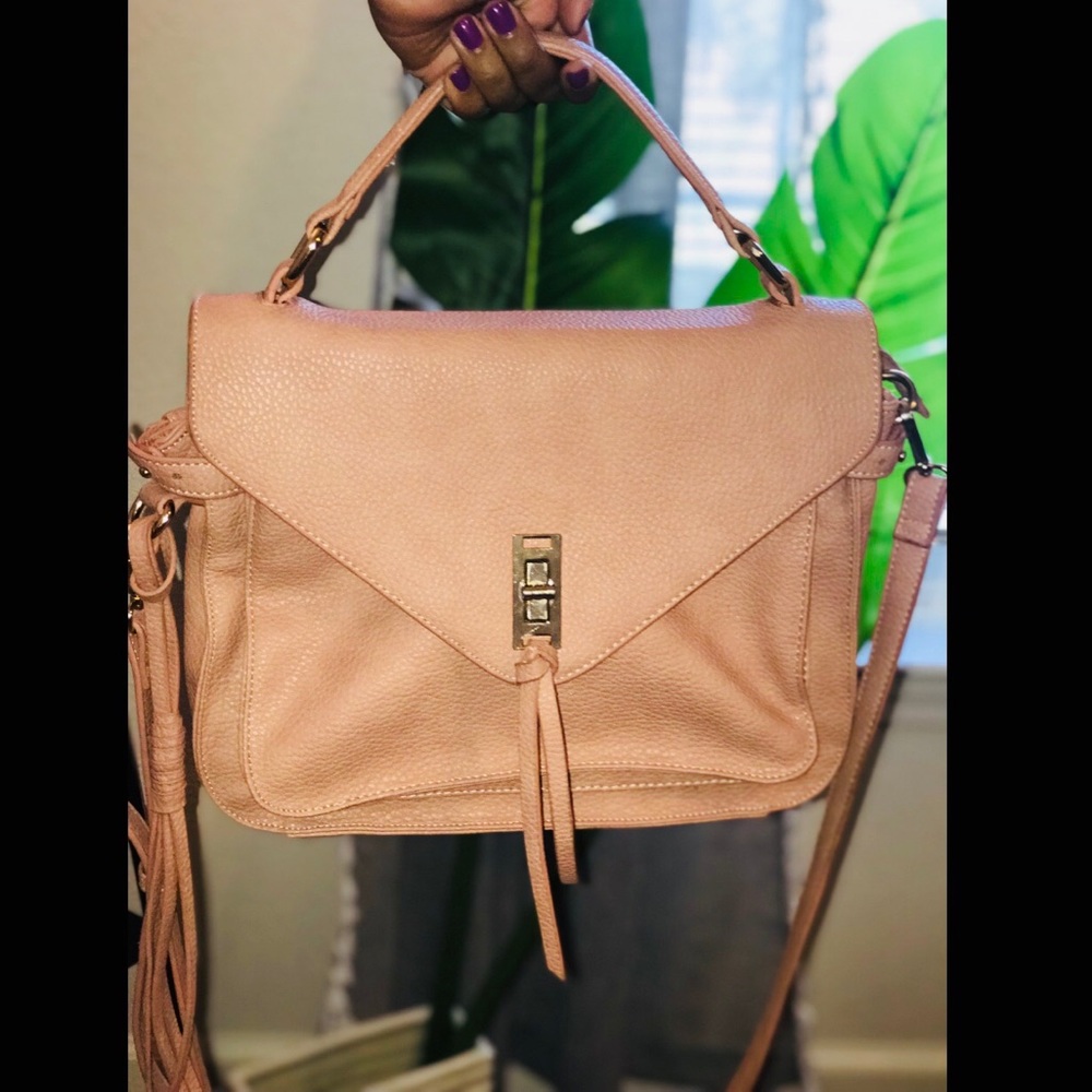 🌱 vegan URBAN Expressions crossbody